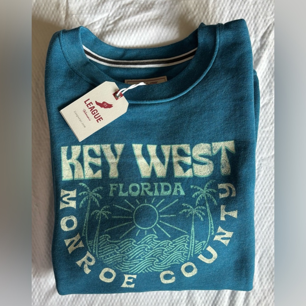 NWT League Teal Key West Florida pull over Women’s Sweatshirt size Medium. - Picture 6 of 6
